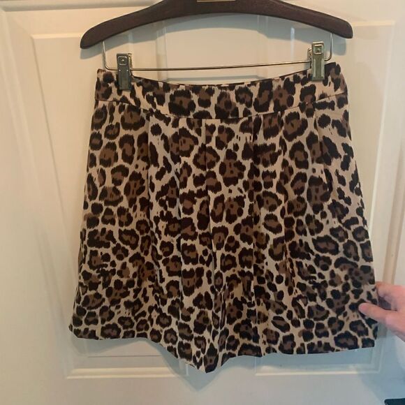 Banana Republic Animal Print A Line Skirt size 4P - Picture 7 of 7